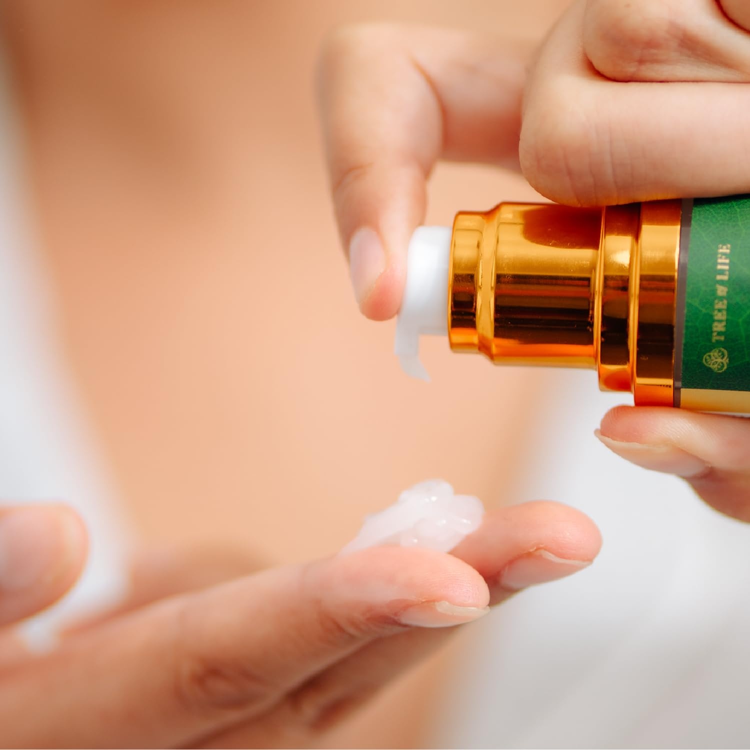image:imageAntiAging Eye Treatment Gel Cream to Hydrate Dark Circles and Reduce Puffiness Bags and Wrinkles Luxe Eyebright Gel with Amino AcidsVitamin C